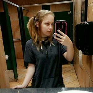 Meet your Posher, Kristin